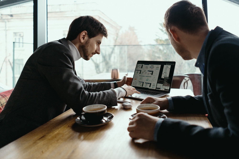 Custom Web Development Services vs Website Builders